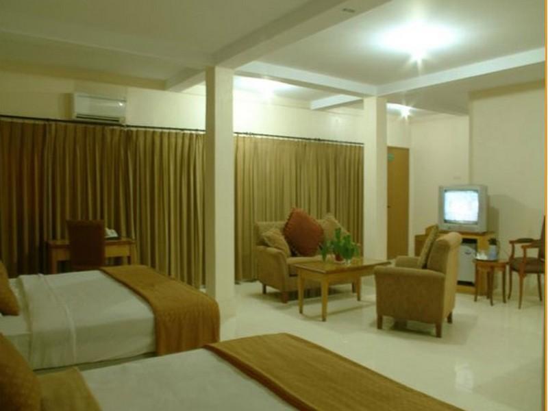Kalisma Otel Cakarta Dış mekan fotoğraf